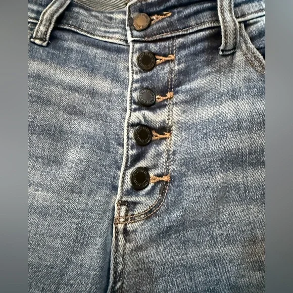 Judy Blue Distressed Wide Leg Jeans - Light Blue - Picture 6 of 8